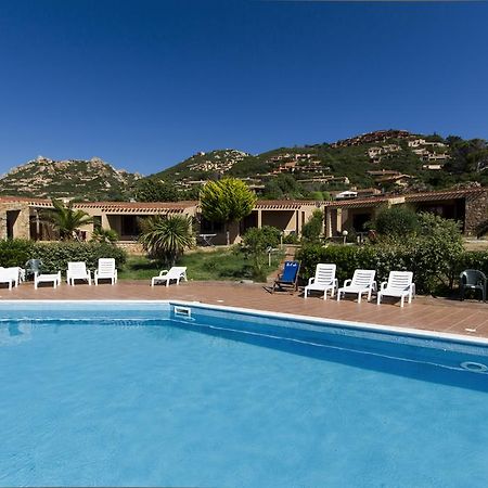 Residence Le Baiette Costa Paradiso Exterior photo