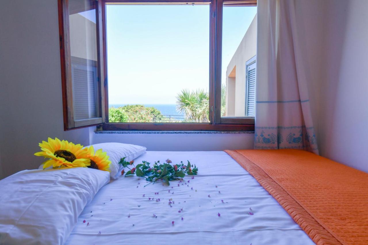 Residence Le Baiette Costa Paradiso Exterior photo